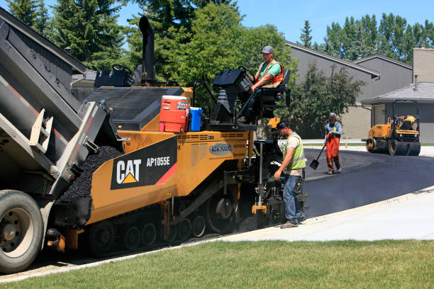 Best Driveway Paving Company  in Mattituck, NY